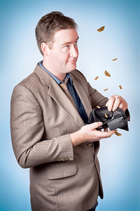 Consumer making discount purchase with moth wallet