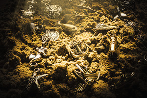 Seaside of creative charms