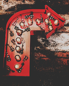 This way to rock city