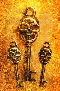Skull shaped keys in flame
