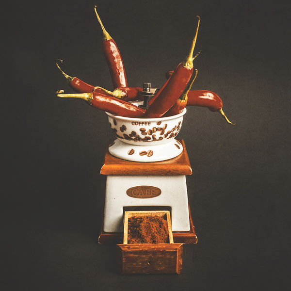 Old pepper mill Print