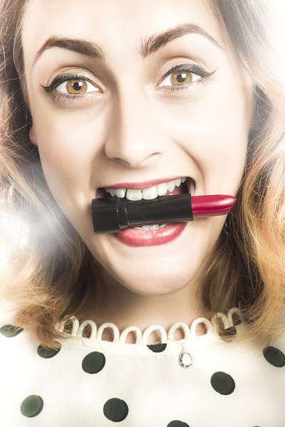 Cosmetic pin up with lipstick smile Print