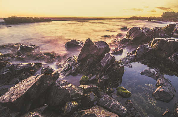Sunset rock pools Print