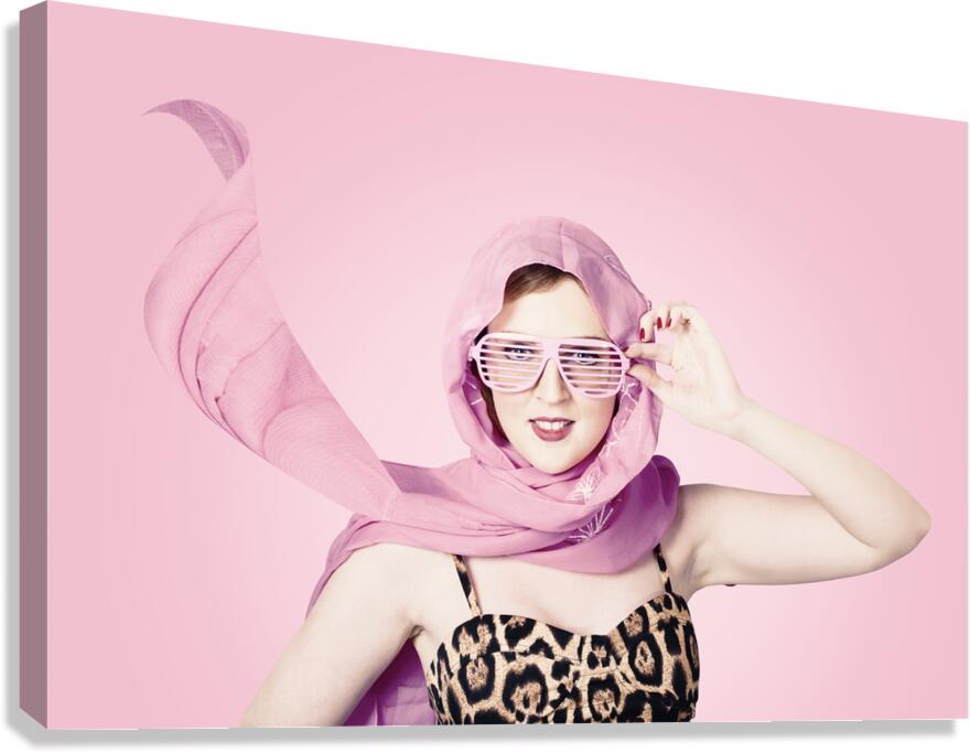 Beautiful retro girl in pink 1950 pinup fashion Canvas Print