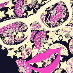 Sideshow media circus