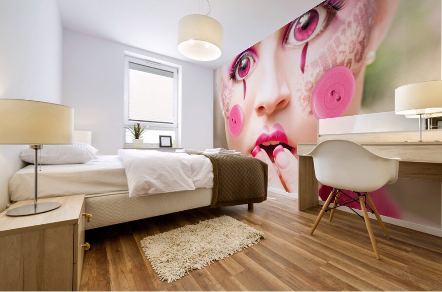 Surprised doll face Mural print