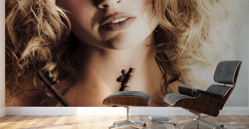 Dreamy vintage beauty holding skeleton keys Wall Murals