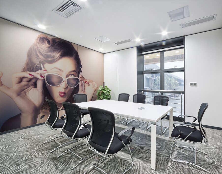 Fun comical retro fashion portrait. Pin-up pout Wall Printing