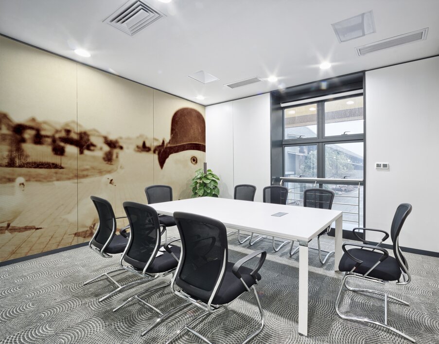 Natures pecking order Wall Printing