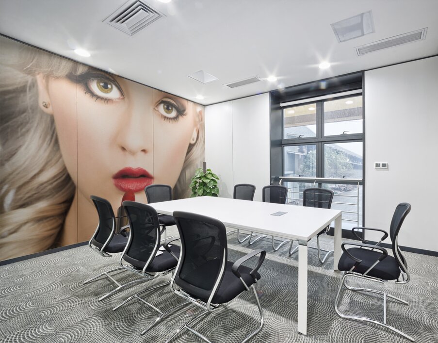 Sexy retro pinup girl applying makeup on lips Wall Printing