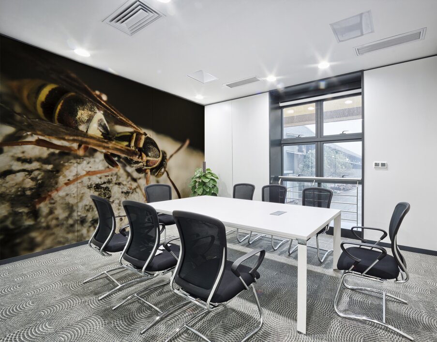 Wasp hunt Wall Printing