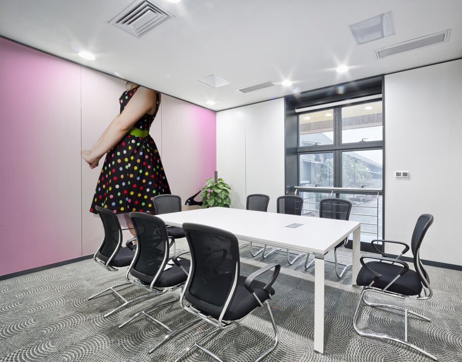 Cute Pin-Up Style Fashion Model In Retro Dress Wall Printing