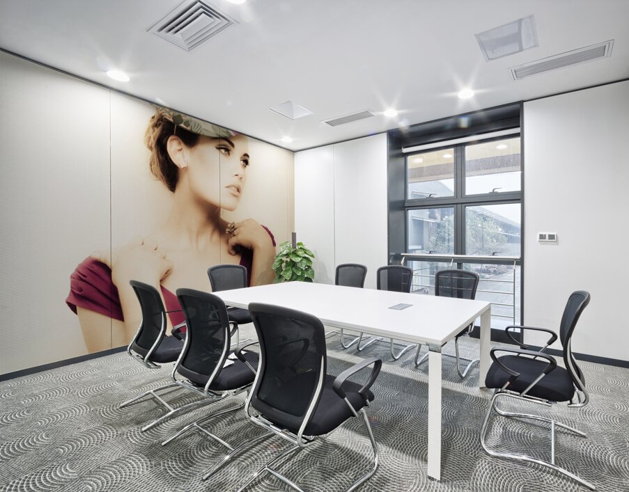 Retro Fashion Wall Printing