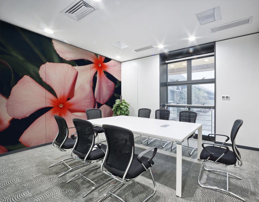 Flowering Pink Periwinkle Wall Printing