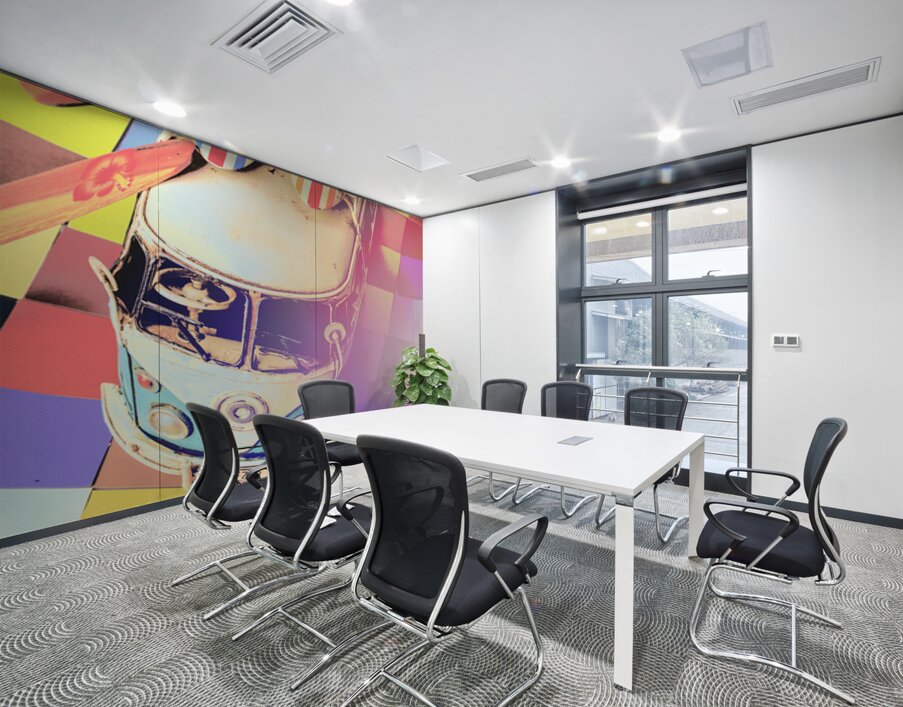 Boarding Bus Wall Printing