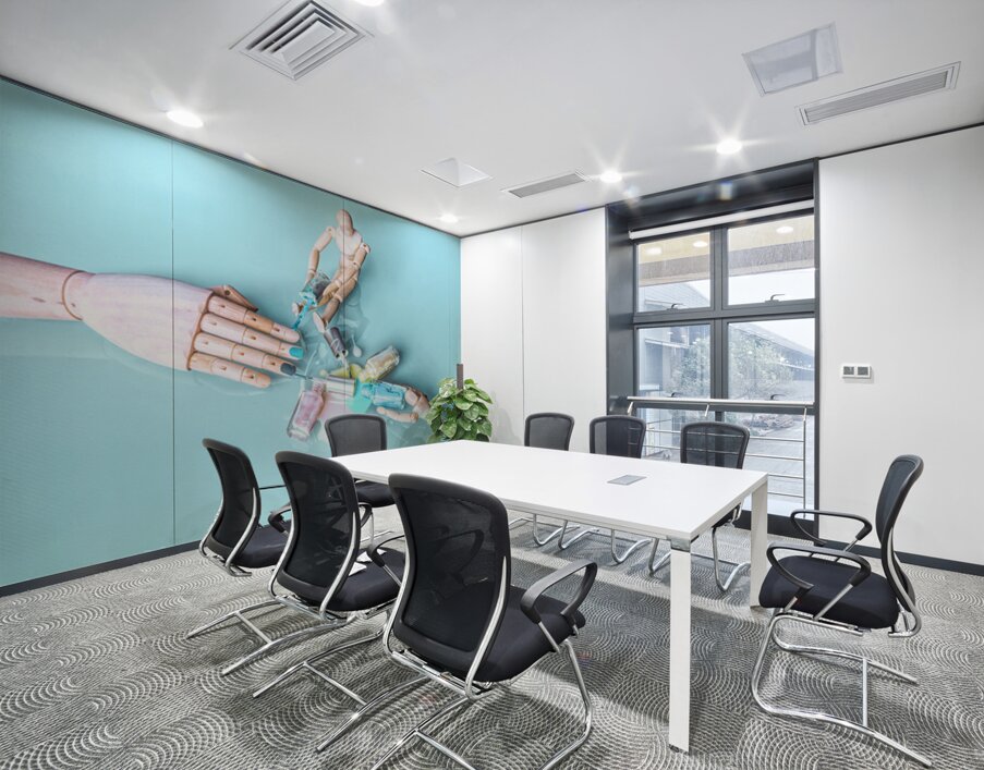 Mannequin Manicure Wall Printing