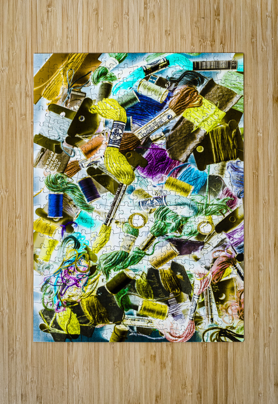 Crafted in retro Jorgo Puzzle printing