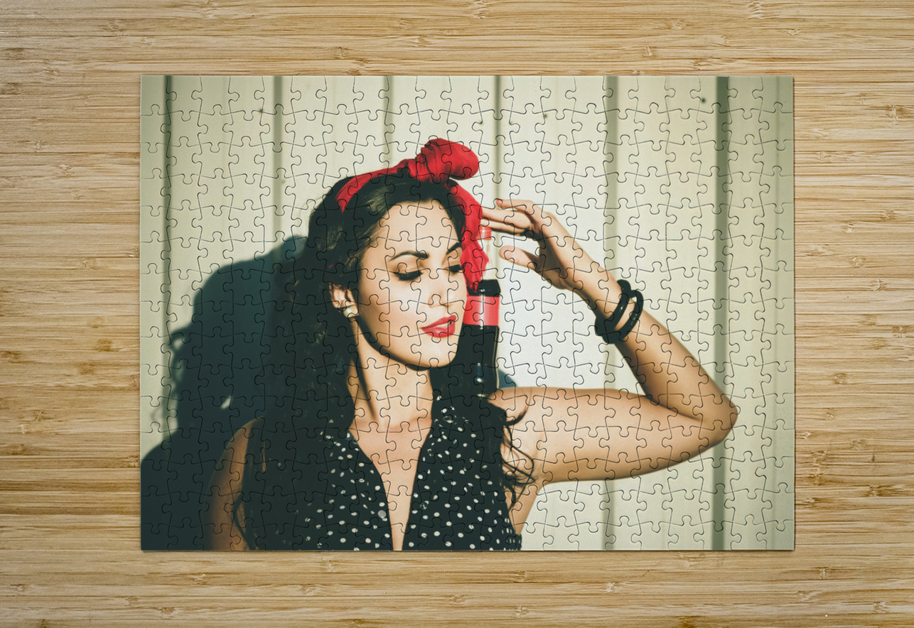 Retro advert. Seventies drive-thru gals Jorgo Puzzle printing