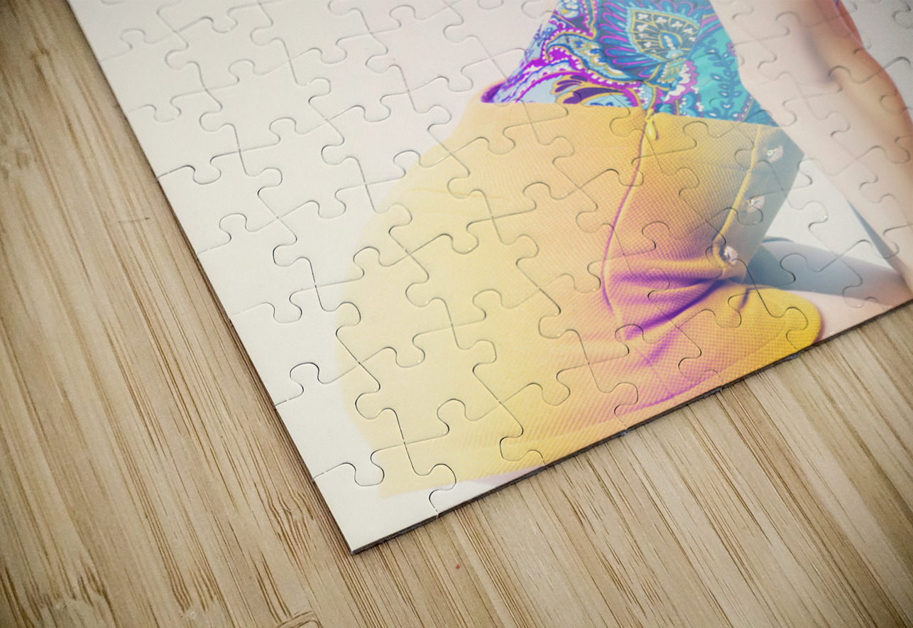 Sun flared 70s pin-up girl posing in funky colour Jorgo Puzzle