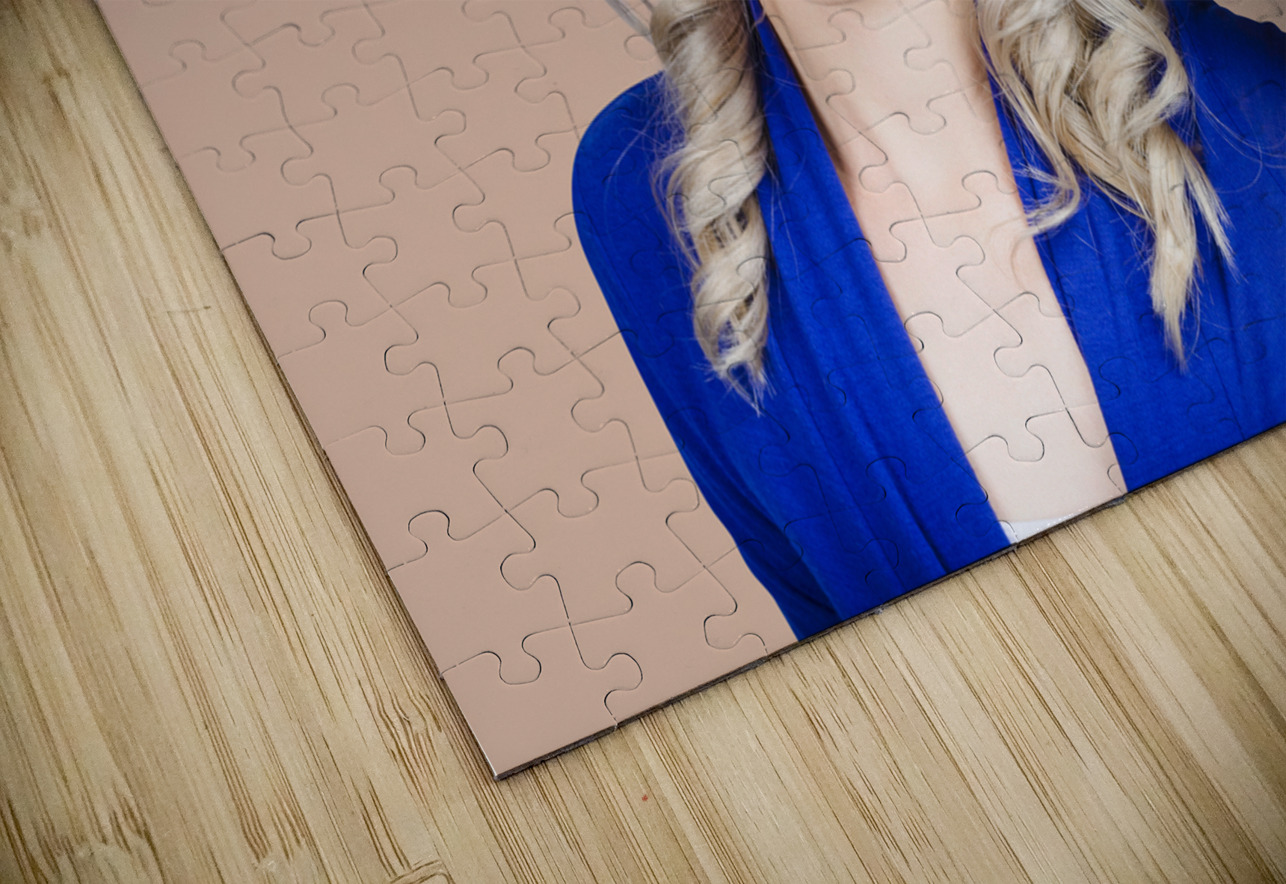 Funny pin up housewife saluting for cooking duties Jorgo Puzzle