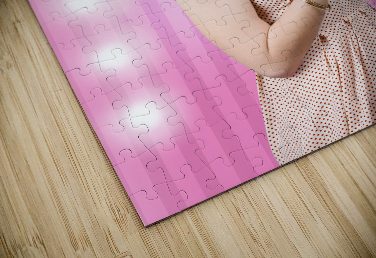 Beautiful brunette girl with 50s pinup hairstyle Jorgo Puzzle