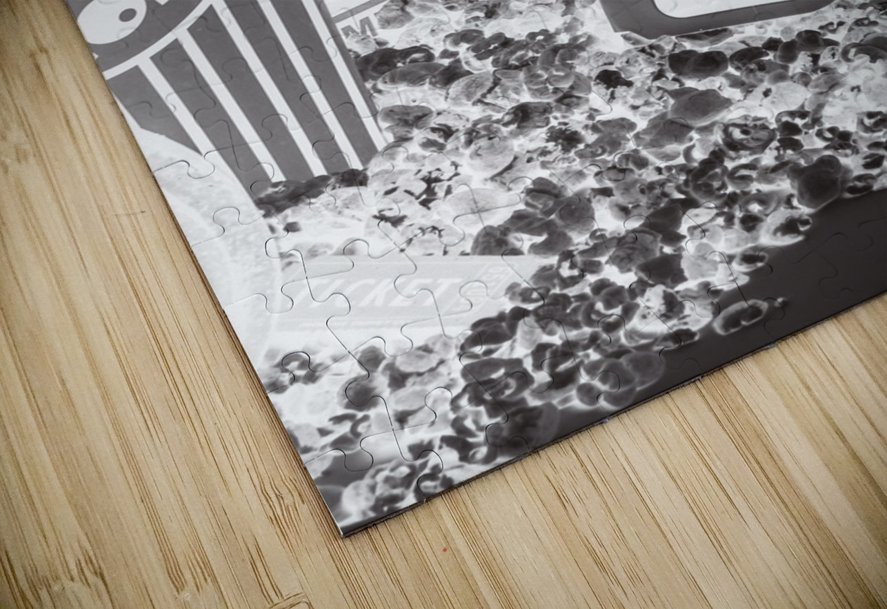 Staging a scene Jorgo Puzzle