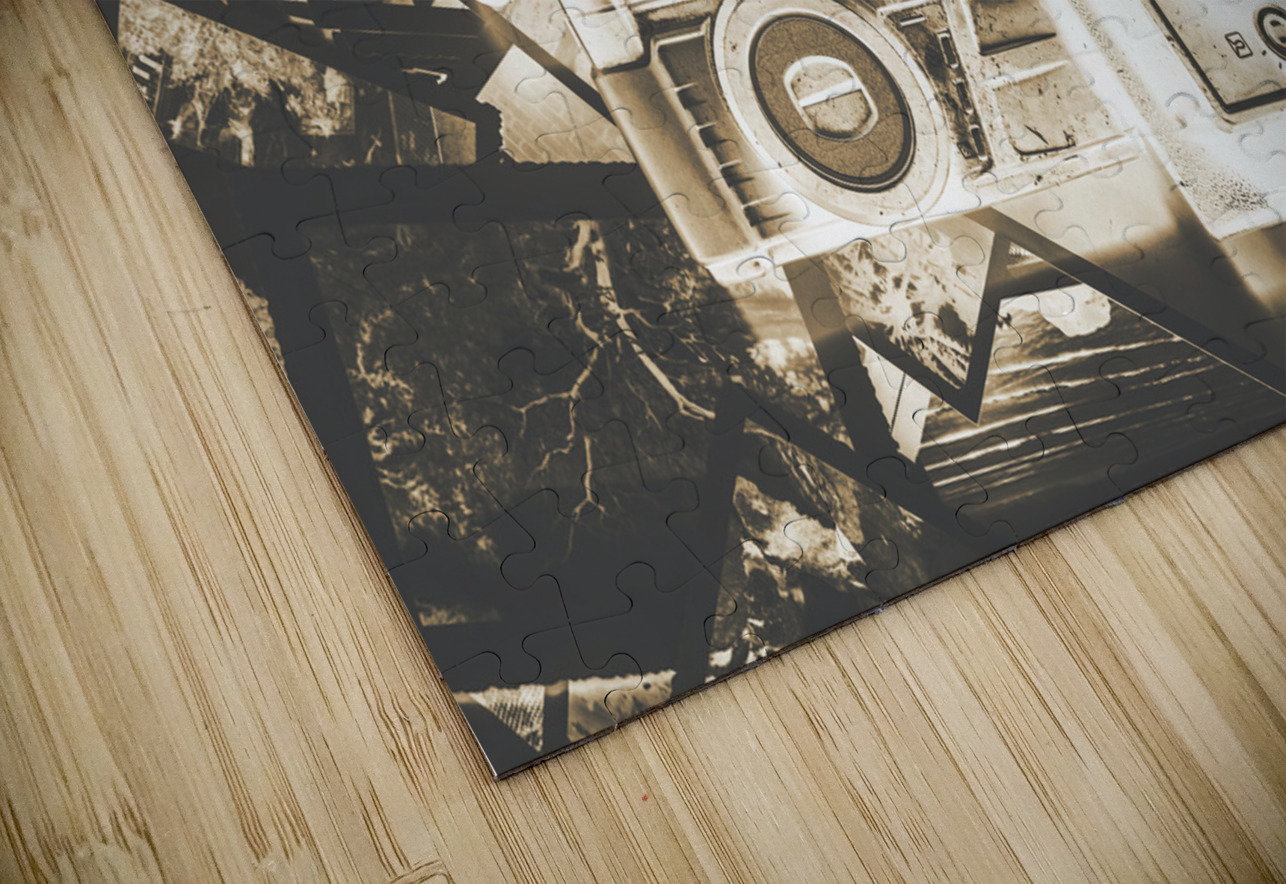 Placed in the dark room Jorgo Puzzle