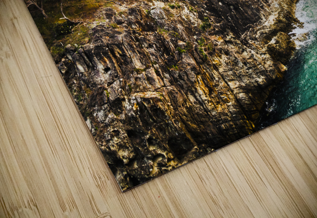 Seas of high dynamic range Jorgo Puzzle