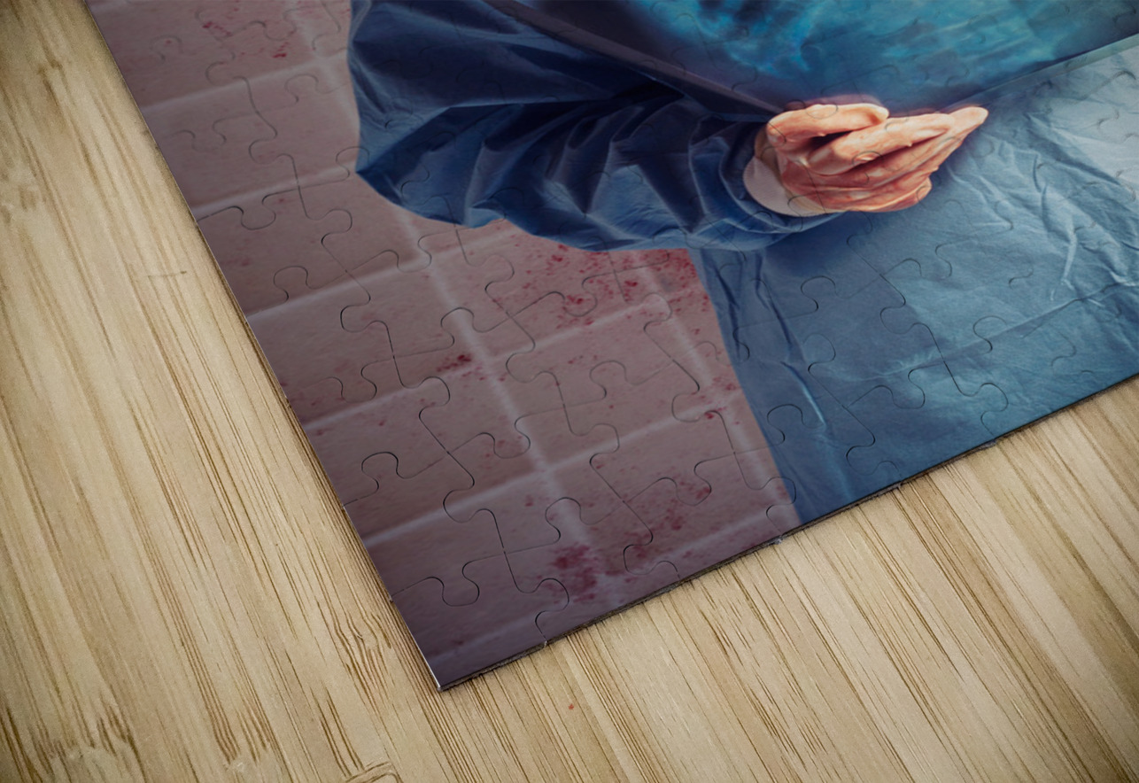 Scary clown peeking behind x-ray. Funny bones Jorgo Puzzle