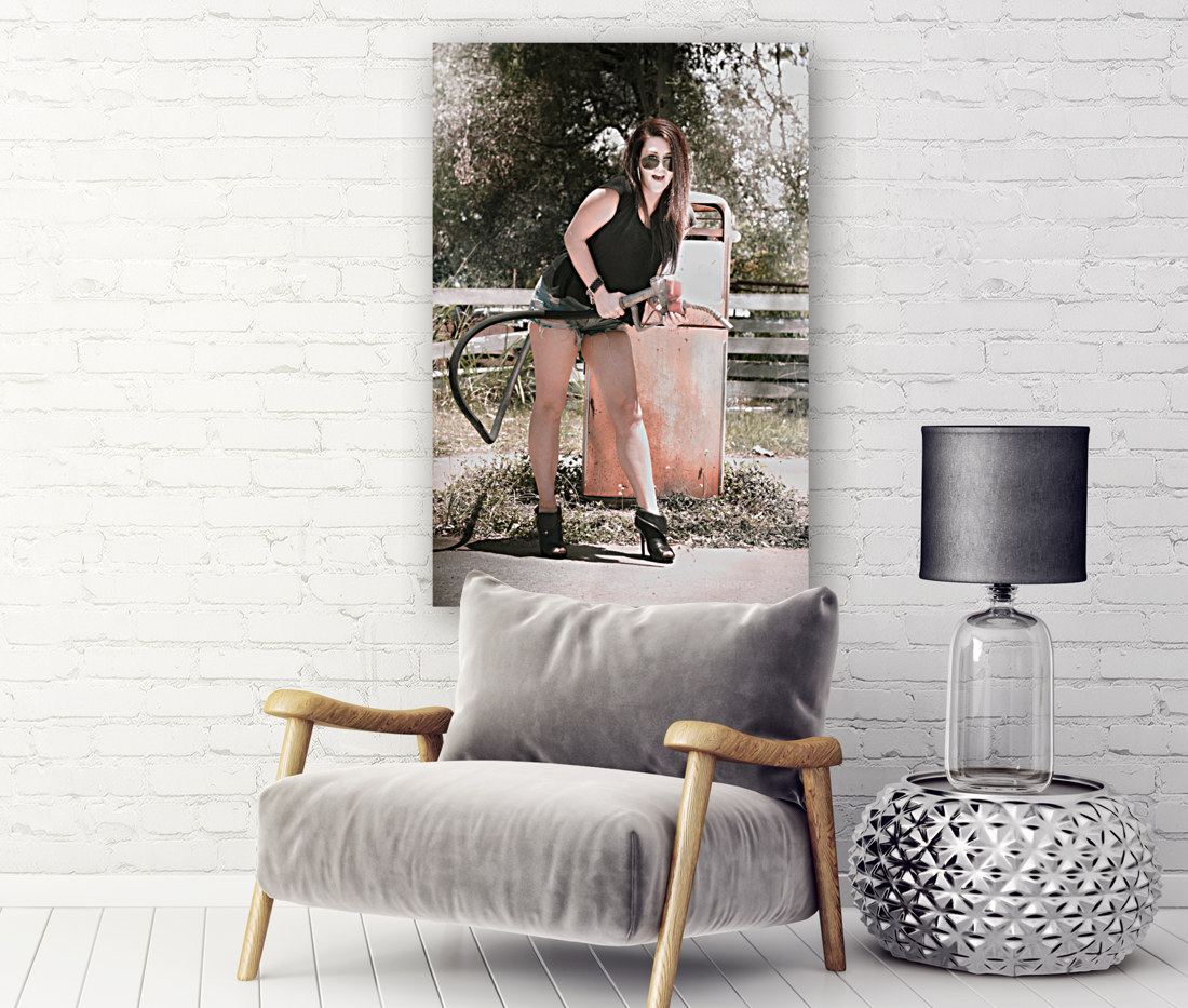 Retro gas shop rock Art