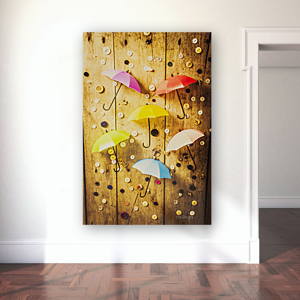 In rainy fashion Art